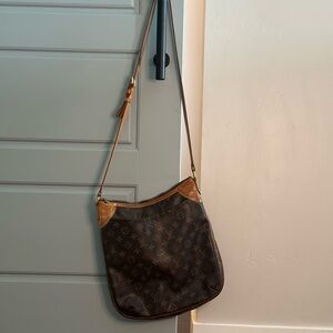 Louis Vuitton Odeon Crossbody Bag in good condition
